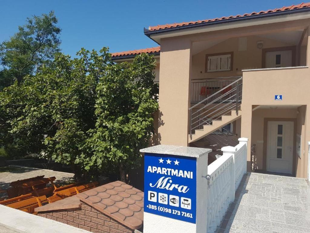 Apartmani Mira クレノヴィツァ エクステリア 写真