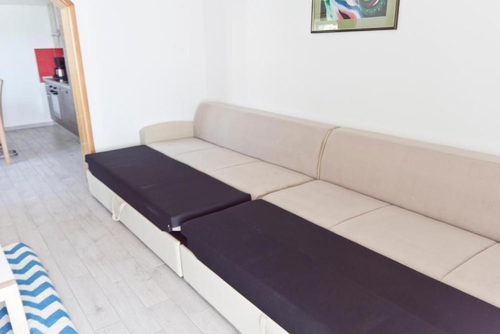 Apartmani Mira クレノヴィツァ エクステリア 写真