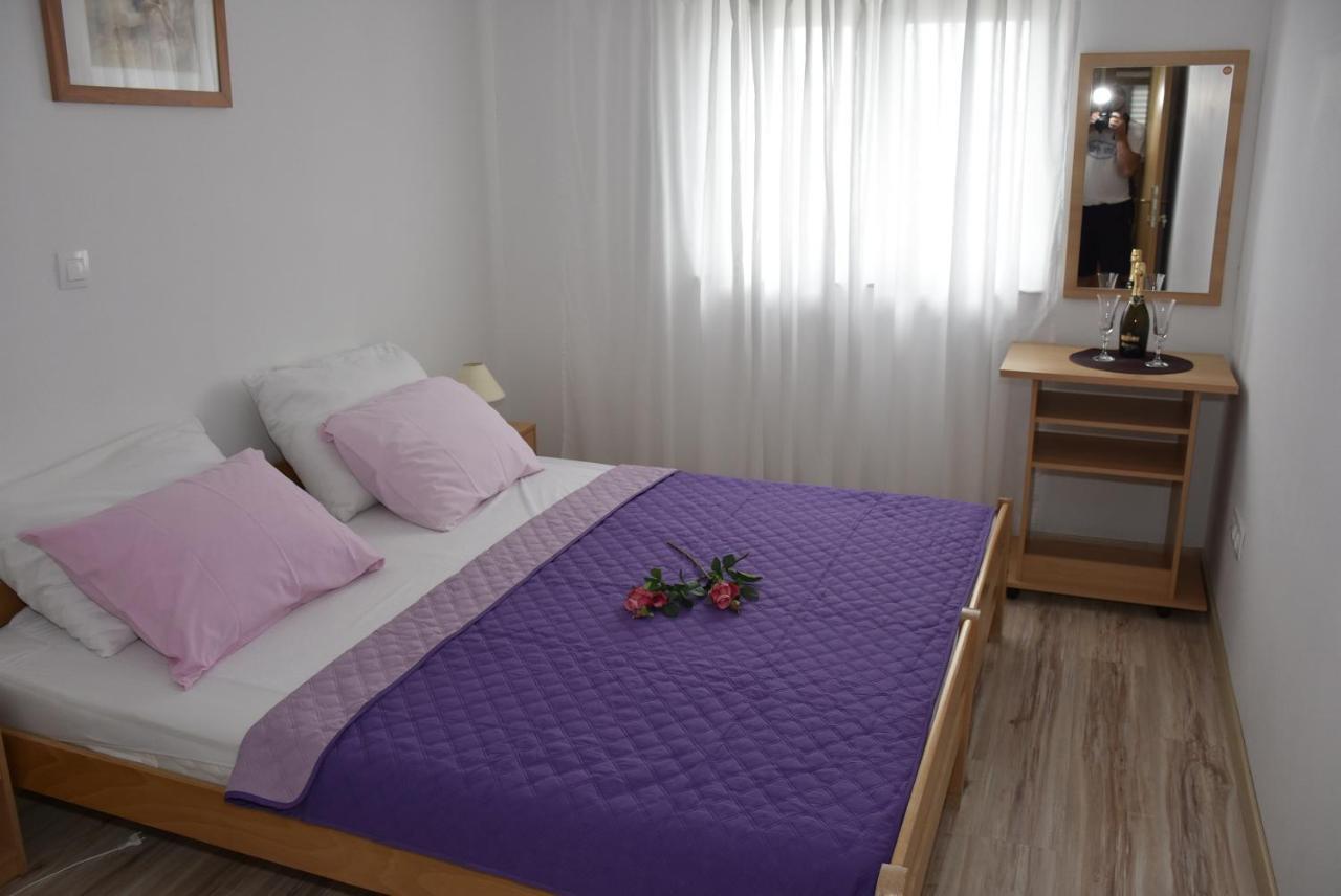 Apartmani Mira クレノヴィツァ エクステリア 写真
